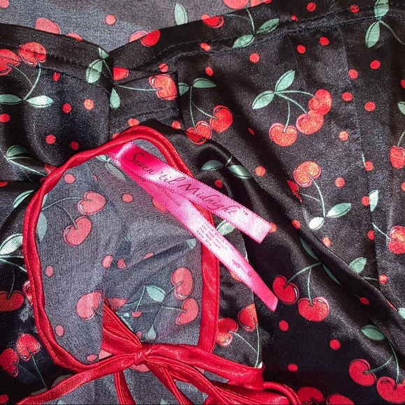 Seven ‘Til Midnight Sexy Cherry Lace Up Teddy - Picture 4 of 4